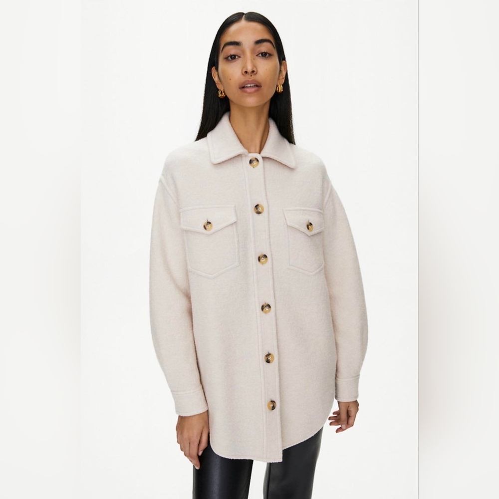 aritzia x Wilfred Free ganna shirt jacket